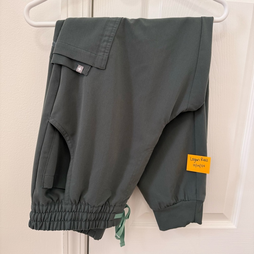 Figs Bonsai High Waisted Uman Relaxed Jogger Scrub Pants Large Petite